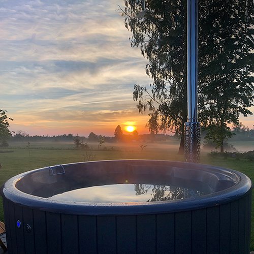 SaunaLife S4  6-Person Wood-Burning Hot Tub