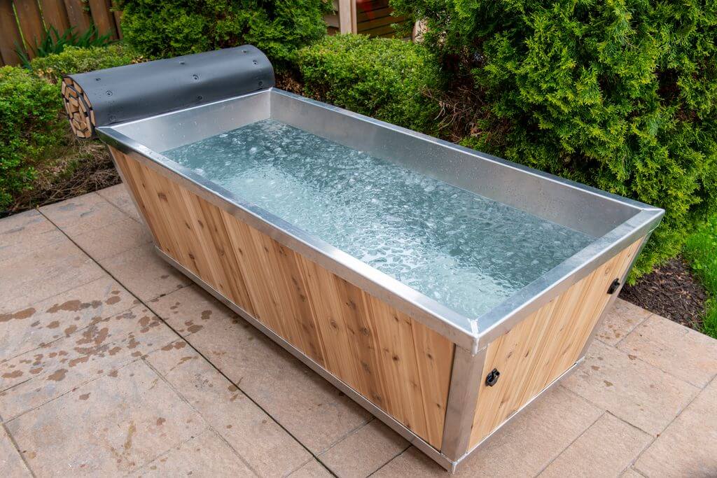 LeisureCraft The Polar Plunge Tub - CT362PP
