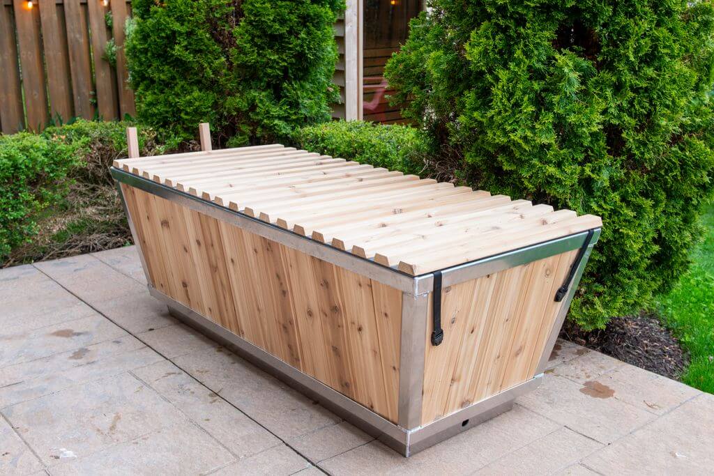 LeisureCraft The Polar Plunge Tub - CT362PP